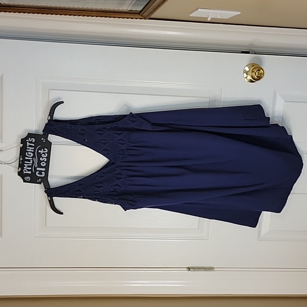 Old Navy Maternity Sleeveless Top XL Navy V-Neck